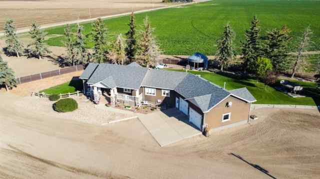 NONE real estate 100049 Rng Rd 184   in NONE Taber