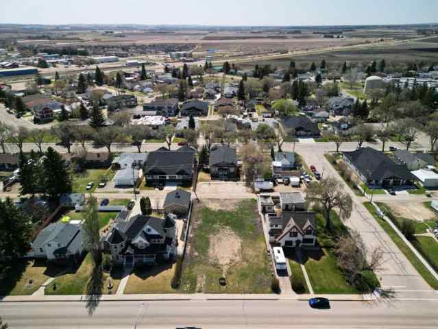 Downtown Lacombe real estate 5331 50 Avenue  in Downtown Lacombe Lacombe