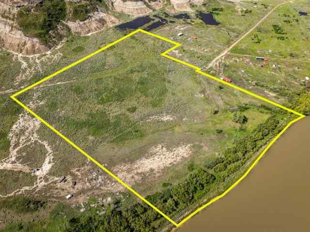 Downtown Drumheller real estate 4;18;27;21;N Lot 6 & 10   in Downtown Drumheller Drumheller