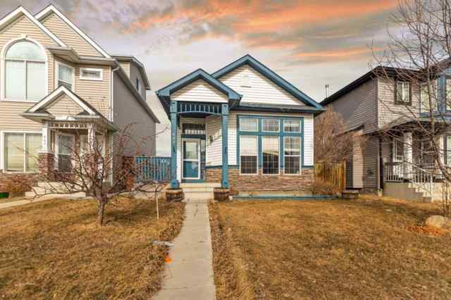 Taradale real estate 444 taradale Drive NE in Taradale Calgary
