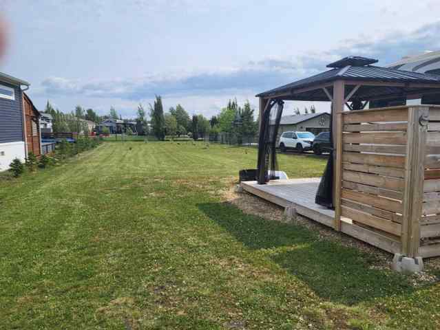 Raymond Shores real estate 63B, 10032 Township Road 422   in Raymond Shores Rural Ponoka County