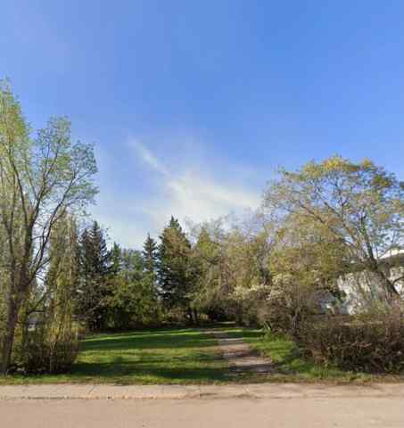 NONE real estate 4633 53 Avenue  in NONE High Prairie