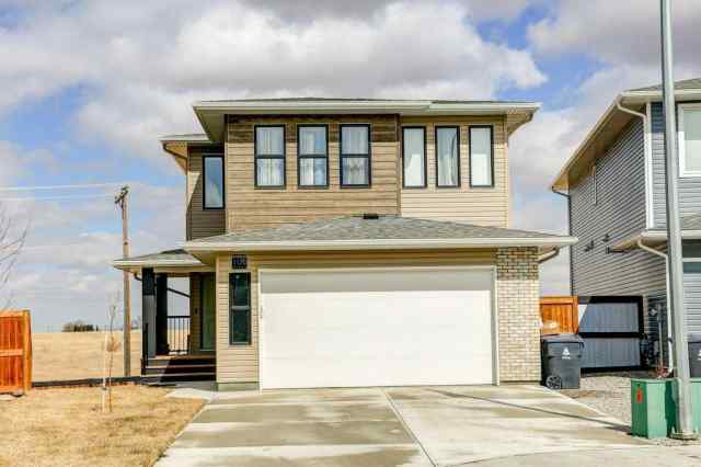 Garry Station real estate 1170 Pacific Circle W in Garry Station Lethbridge