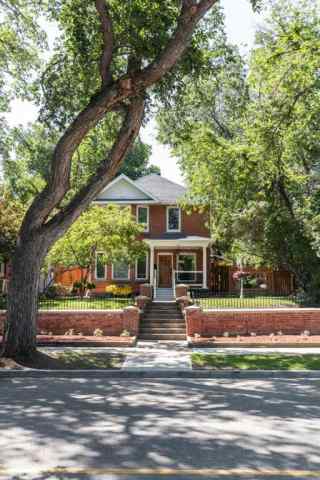 SW Hill real estate 127 1 Street SW in SW Hill Medicine Hat