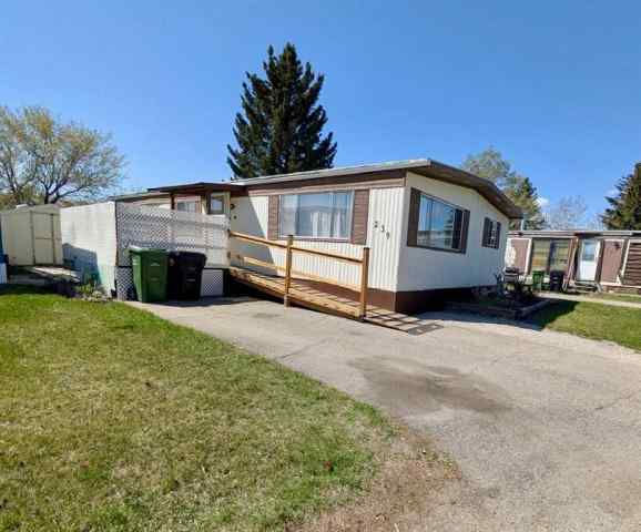 Greenwood/Greenbriar real estate 239, 3223 83 Street NW in Greenwood/Greenbriar Calgary