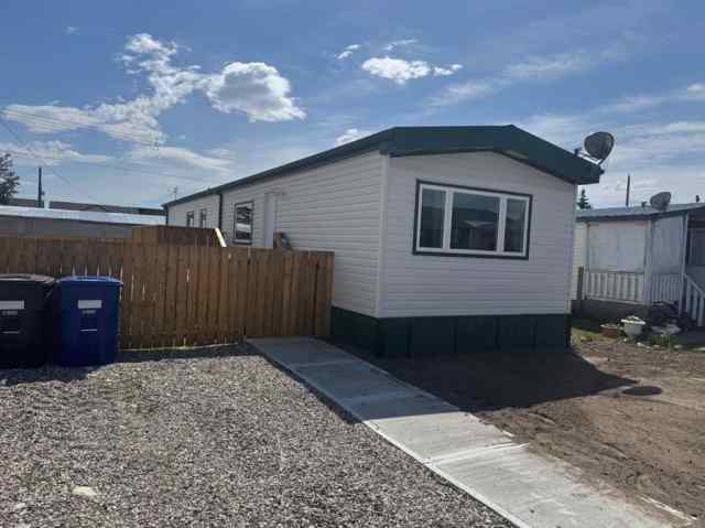  T0L 0Z0 Fort Macleod