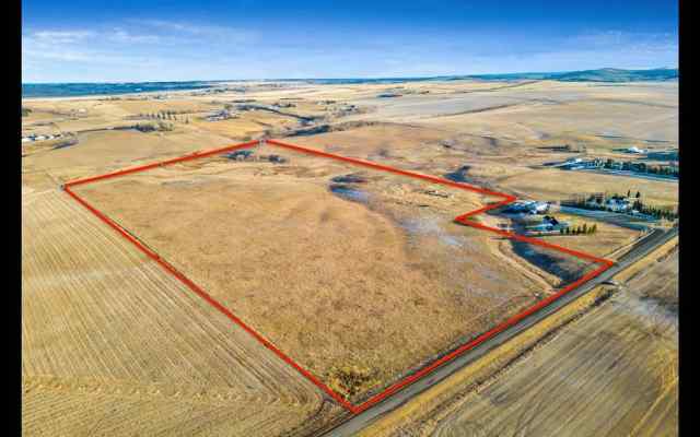 NONE real estate  80 W Street W in NONE Rural Foothills County
