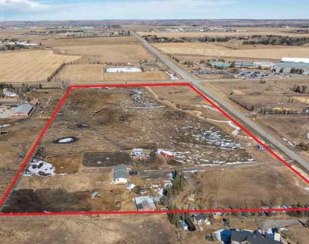 Springbank real estate 243201 Range Road 33   in Springbank Rural Rocky View County