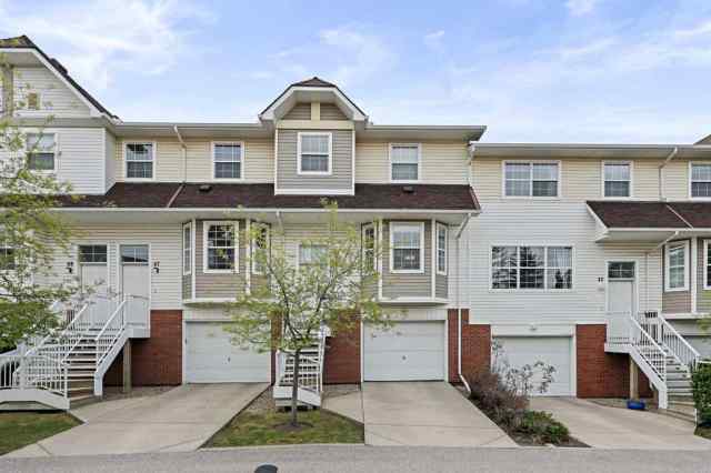 Tuscany real estate 45 Tuscany Springs Gardens NW in Tuscany Calgary