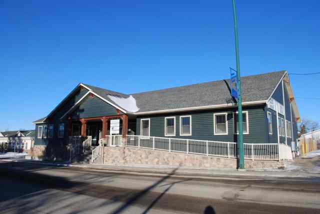  T4T 1A8 Rocky Mountain House