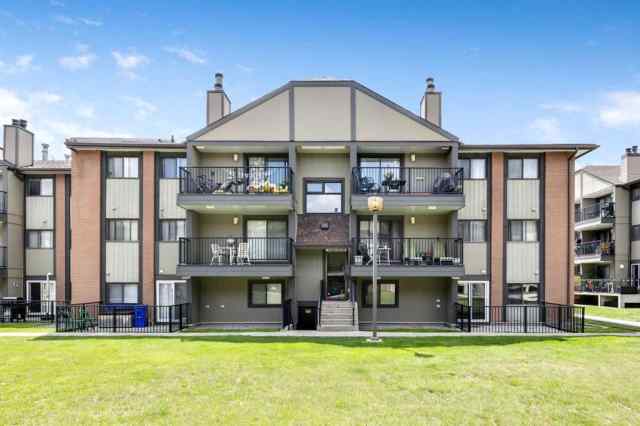 Canyon Meadows real estate 2211, 13045 6 Street SW in Canyon Meadows Calgary