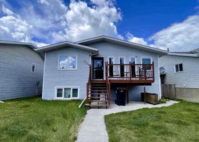 Thompson Lake real estate 3126 Bradwell Street  in Thompson Lake Hinton