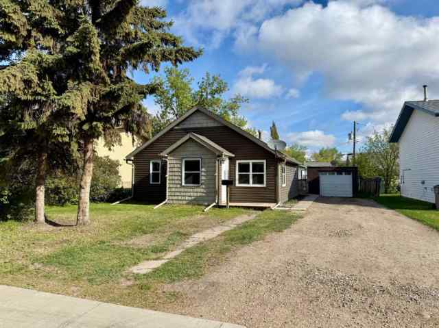 College Park real estate 10520 101 Avenue  in College Park Grande Prairie