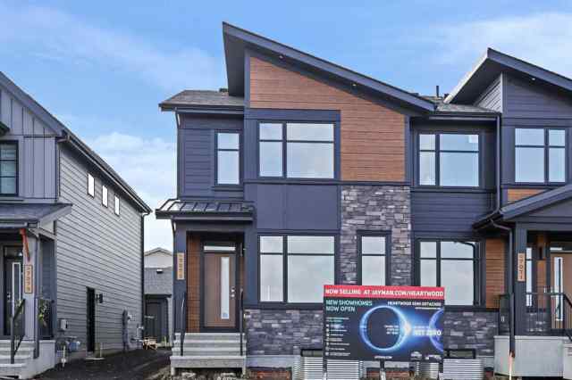 Rangeview real estate 7075 Rangeview Avenue SE in Rangeview Calgary