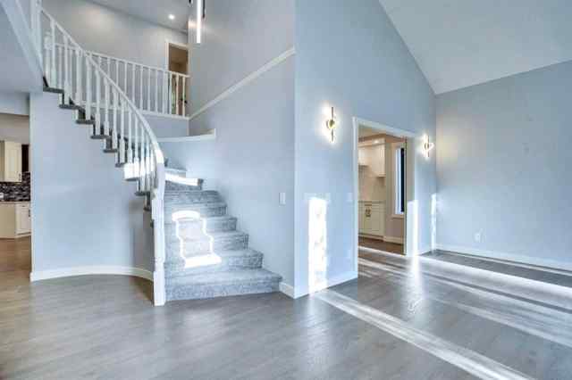 Woodbine real estate 194 Woodbriar Circle SW in Woodbine Calgary