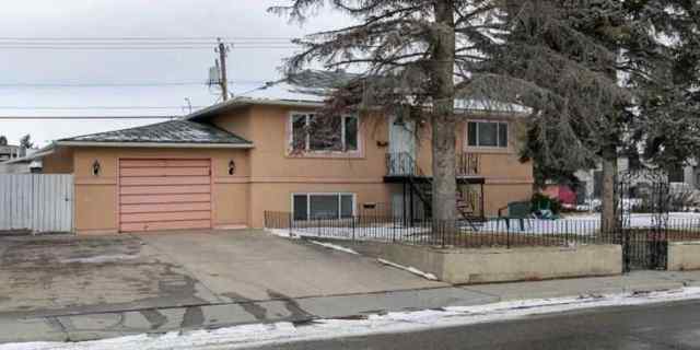 Rosscarrock real estate 4010 8 Avenue SW in Rosscarrock Calgary