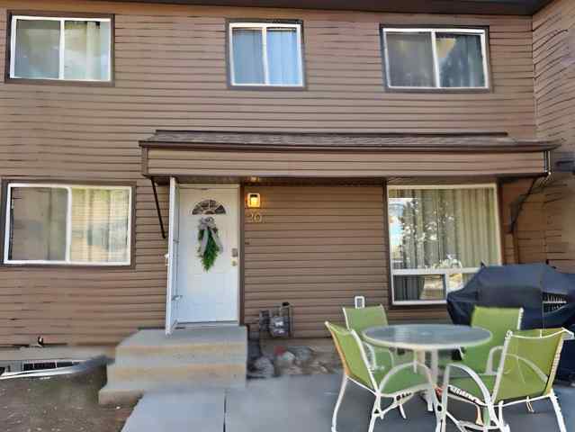 NONE real estate 20, 5215 6 Avenue  in NONE Edson