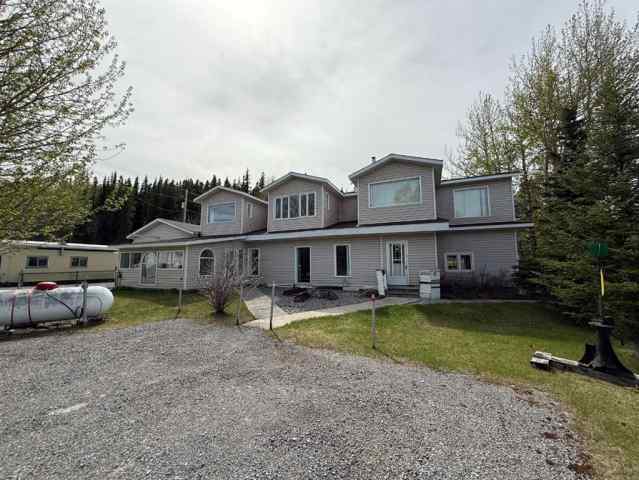 Cadomin real estate 4924 51 Street  in Cadomin Cadomin