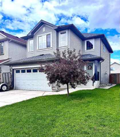 Cranston real estate 83 Cranwell Common SE in Cranston Calgary