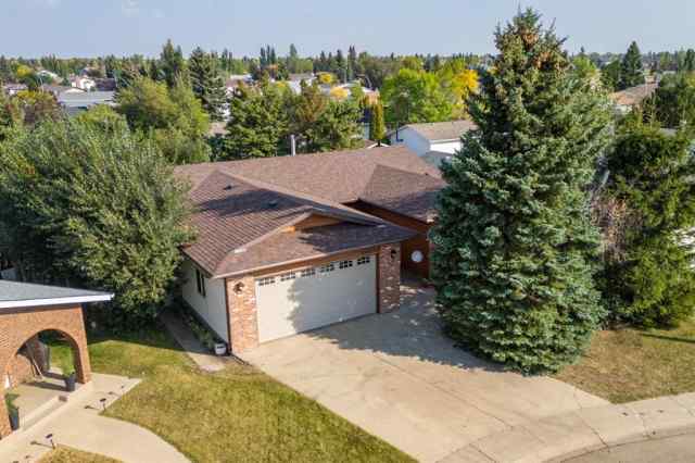 Duggan Park real estate 4305 74 Street  in Duggan Park Camrose