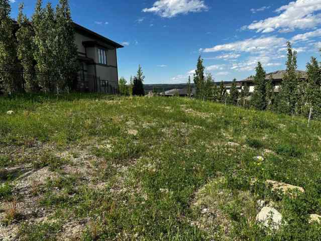 Patterson real estate 418 Patterson Boulevard SW in Patterson Calgary