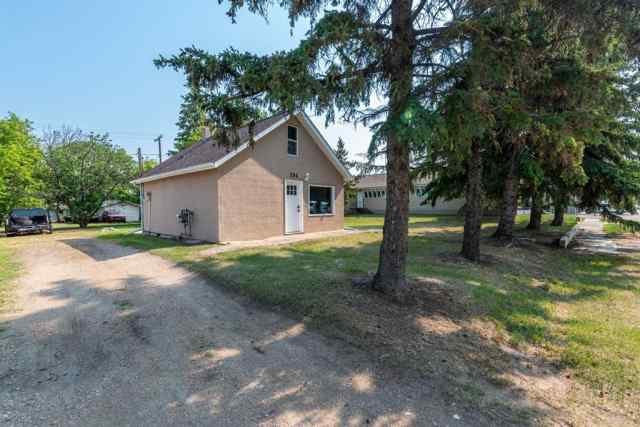 NONE real estate 206 1st Avenue W in NONE Maidstone