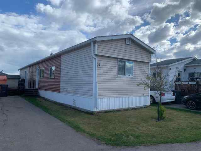 MH - Coachman real estate 97, 8060 100 Street  in MH - Coachman Grande Prairie
