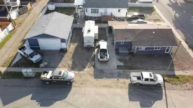 Legacy Ridge / Hardieville real estate 1138 42 Avenue N in Legacy Ridge / Hardieville Lethbridge
