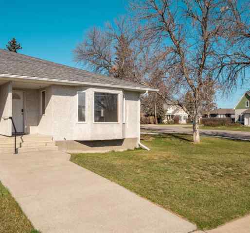NONE real estate 5011 Second Street W in NONE Claresholm