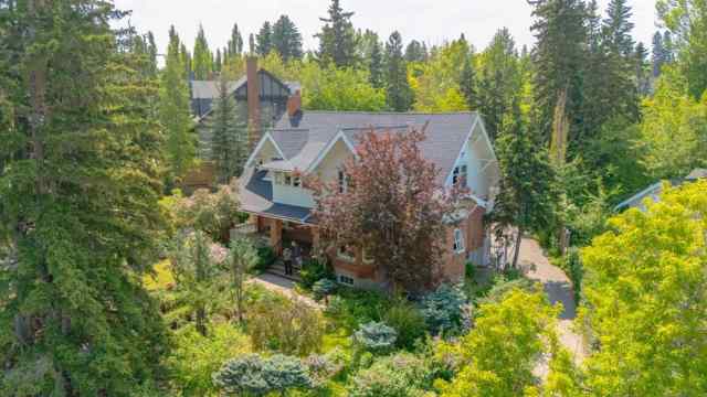 Upper Mount Royal real estate 2209 Carleton Street SW in Upper Mount Royal Calgary