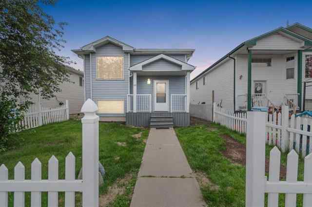 Timberlea real estate 129 Lightbown Way  in Timberlea Fort McMurray