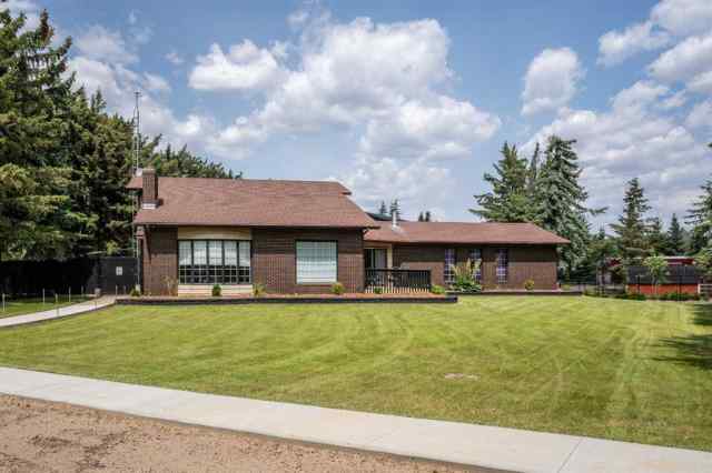 Alliance real estate 119 3rd Avenue W in Alliance Alliance
