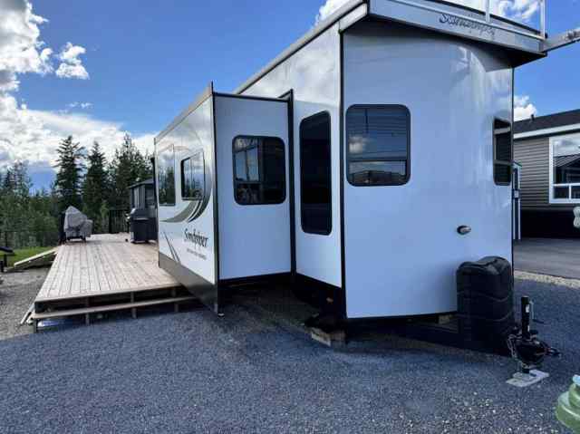 Raymond Shores real estate 80B, 10032 township road 422   in Raymond Shores Rural Ponoka County
