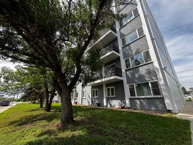 Avondale real estate 405, 10230 106 Avenue  in Avondale Grande Prairie