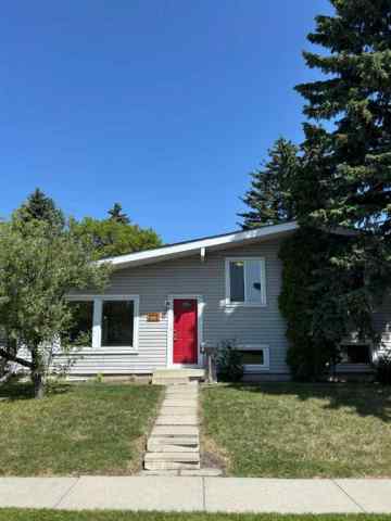 Acadia real estate 272 Acadia Drive SE in Acadia Calgary
