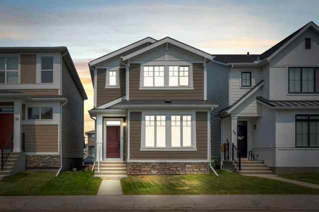 Haskayne real estate 32 Rowmont Common NW in Haskayne Calgary
