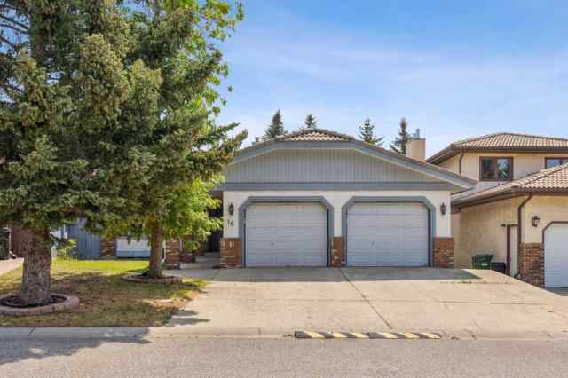 Edgemont real estate 16 Edcath Mews NW in Edgemont Calgary
