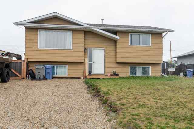 NONE real estate 9719 94 Avenue  in NONE Wembley