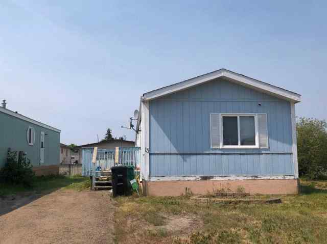 NONE real estate 13 Deerglen Trailer Park   in NONE High Level