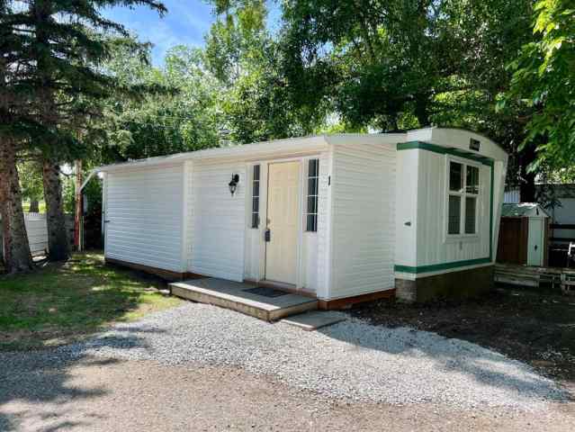 NONE real estate 1, 911 MacLeod Street  in NONE Pincher Creek