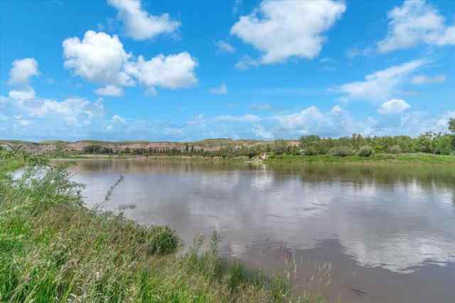 Rosedale real estate 20 Roper Road  in Rosedale Drumheller