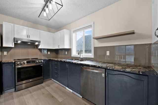 Monterey Park real estate 7136 Laguna Way NE in Monterey Park Calgary