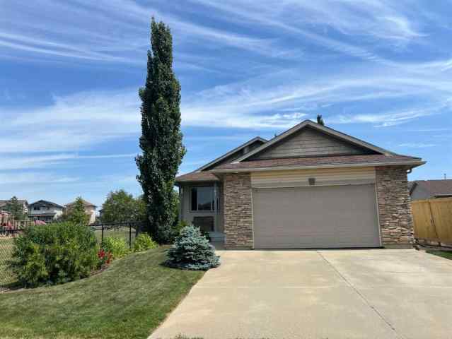 Countryside North real estate 7017 90 Street  in Countryside North Grande Prairie