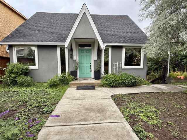 Scarboro real estate 1918 17 Avenue SW in Scarboro Calgary