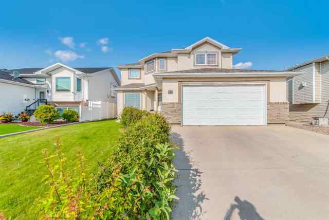 SW Southridge real estate 87 Sunrise Road SW in SW Southridge Medicine Hat