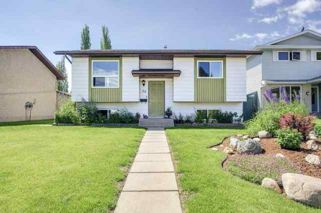 Morrisroe Extension real estate 22 Mclevin Crescent  in Morrisroe Extension Red Deer