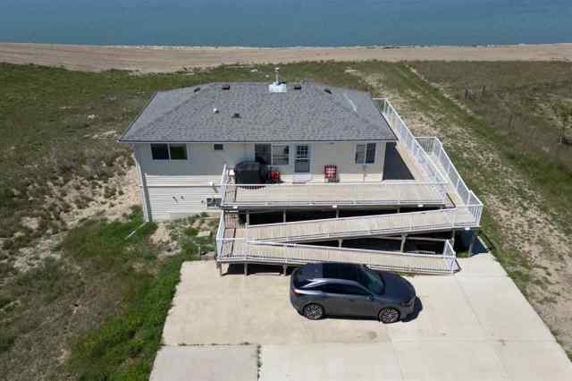 Sunset Marks real estate 174068 Range Road 214   in Sunset Marks Rural Vulcan County