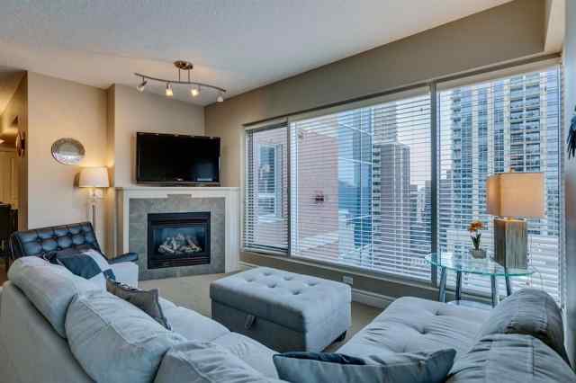 Downtown Commercial Core real estate 1601, 920 5 Avenue SW in Downtown Commercial Core Calgary