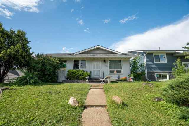 Dover real estate 183 Dovely Crescent SE in Dover Calgary