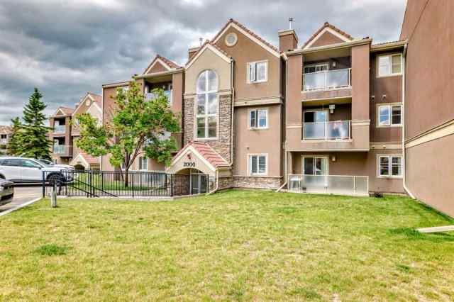 Edgemont real estate 33, 2033 Edenwold Heights NW in Edgemont Calgary